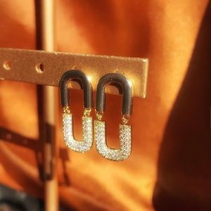 Mini paperclip earrings